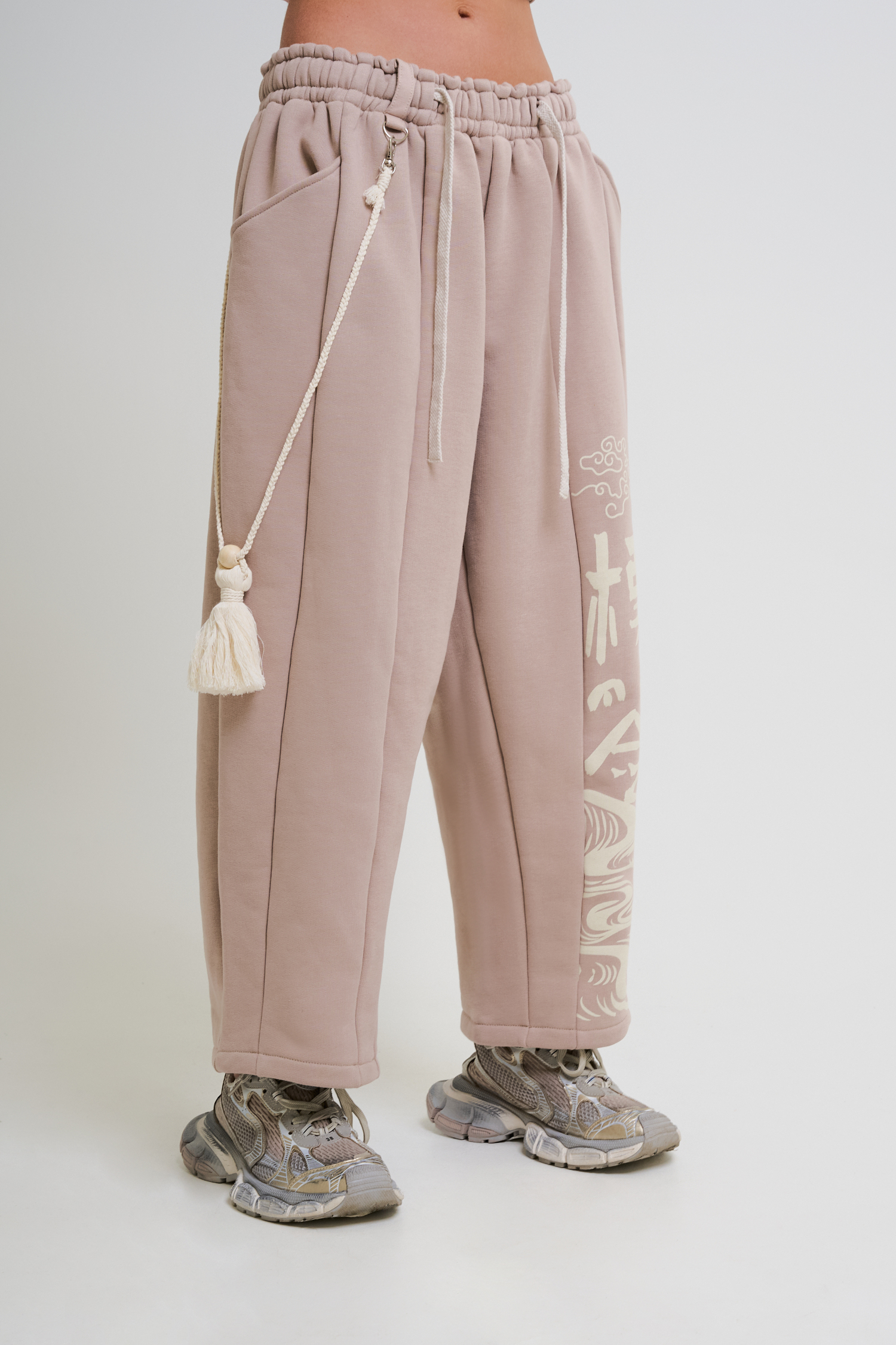 KINOMO PANTS OVERSIZE BEIGE | Label B | Купить онлайн