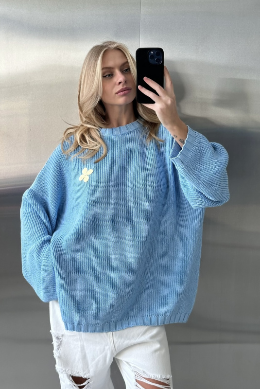 Джемпер с открытой спиной