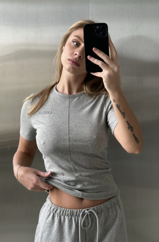 Футболка Слим-фит