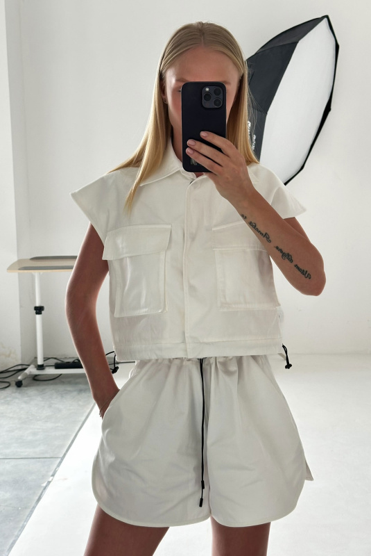 Жилет "Safari' Белый ULLA & LABEL .B Жилет "Safari' Белый ULLA & LABEL .B