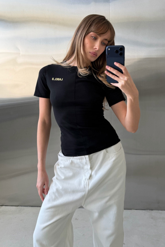 Футболка Слим-фит