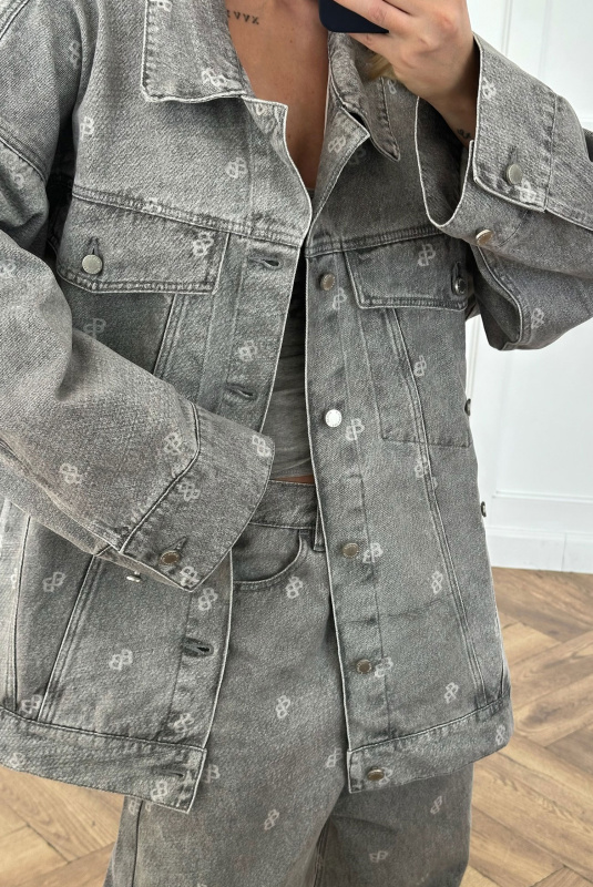 Джинсовка объемная в паттерн