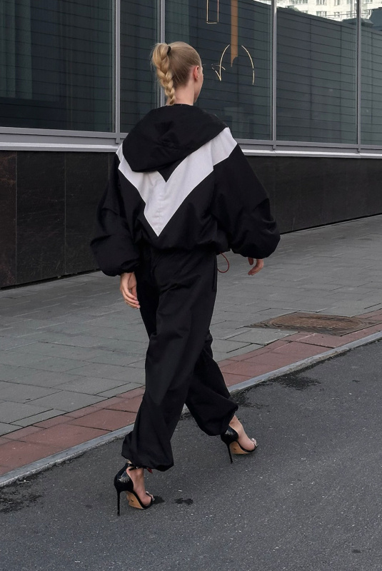 Брюки «бананы» плащевые BLACK