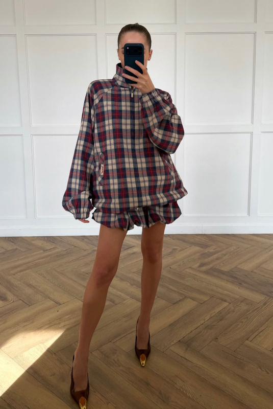 Олимпийка в клетку