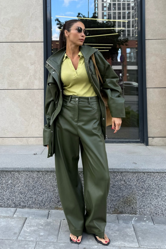 Брюки "бананы" из экокожи GREEN