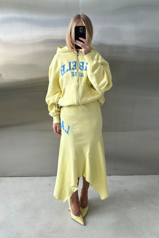 Юбка с клиньями из фактурного трикотажа