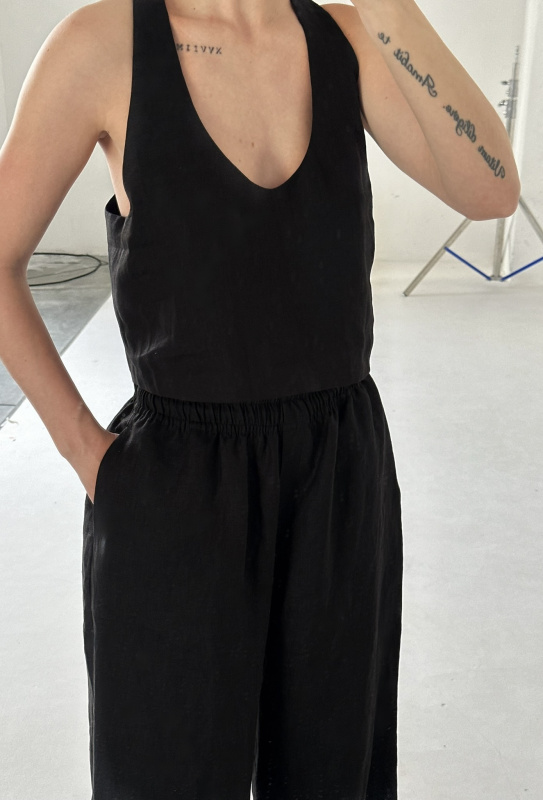 Майка укороченная изо льна BLACK Майка укороченная изо льна BLACK