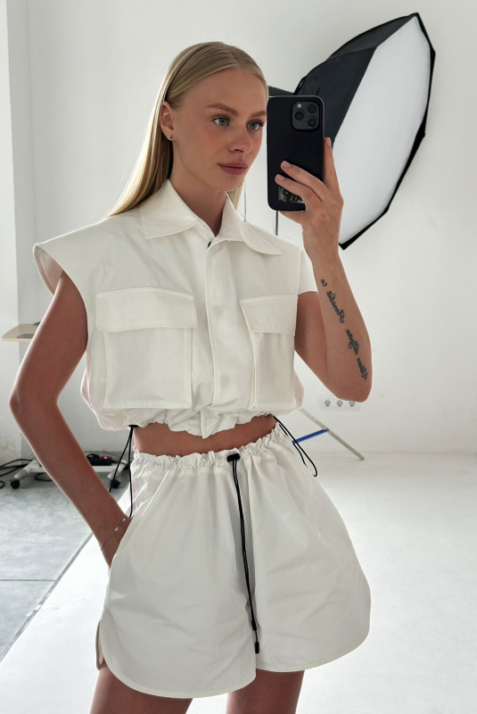 Жилет "Safari' Белый ULLA & LABEL .B Жилет "Safari' Белый ULLA & LABEL .B