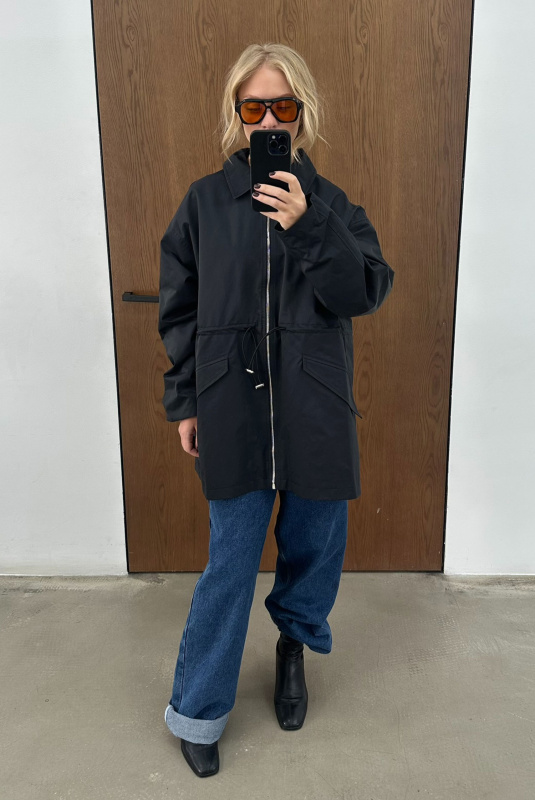 Парка на кулисе BLACK