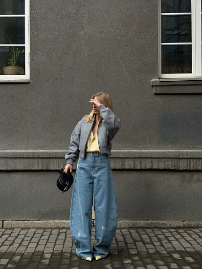 джинсы-бананы