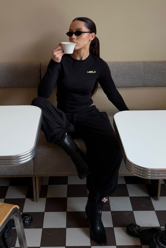 Брюки широкие