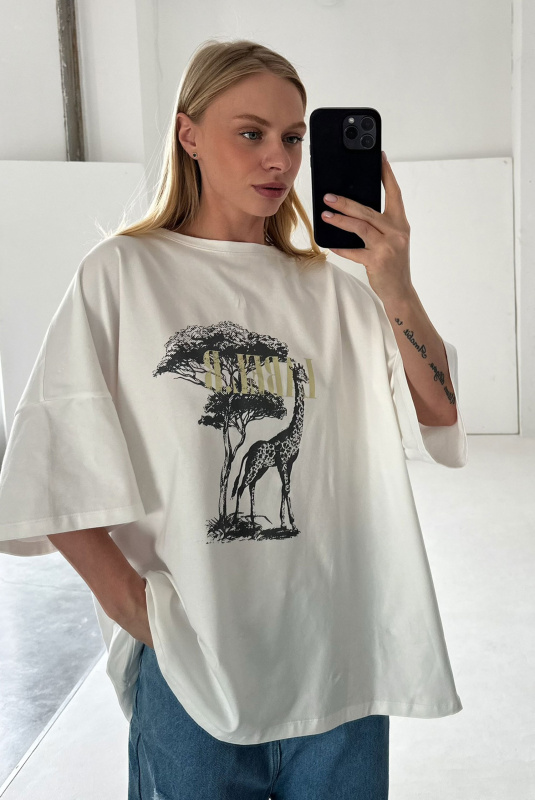 Футболка объемная с принтом GIRAFFE WHITE