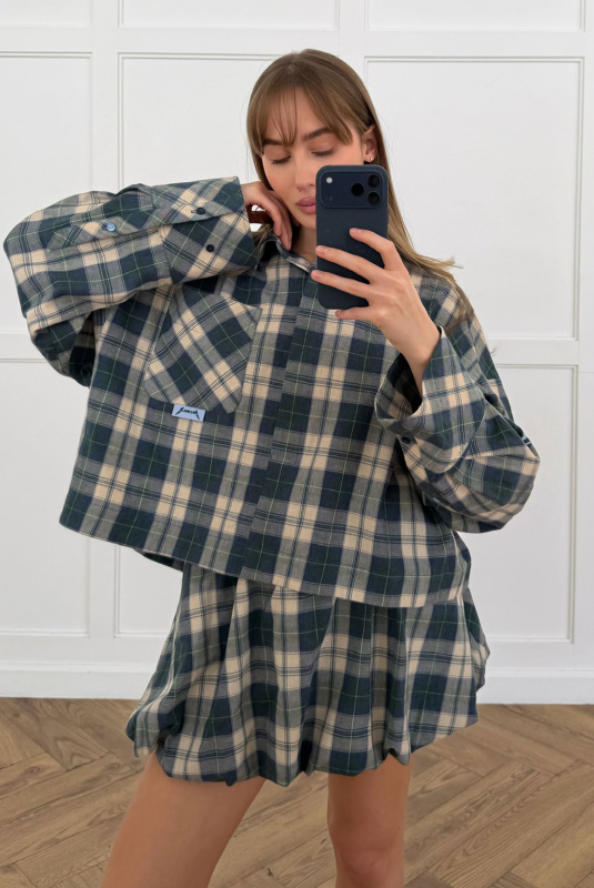 Рубашка укороченная в клетку (сине-зеленая)