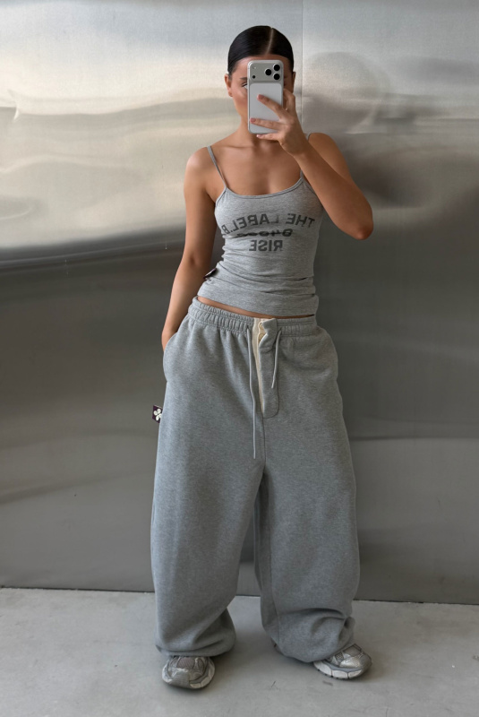 Майка на бретелях