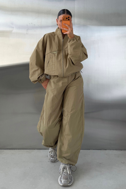 Куртка плащевая (хаки)