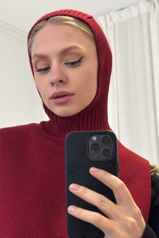 Балаклава BURGUNDY