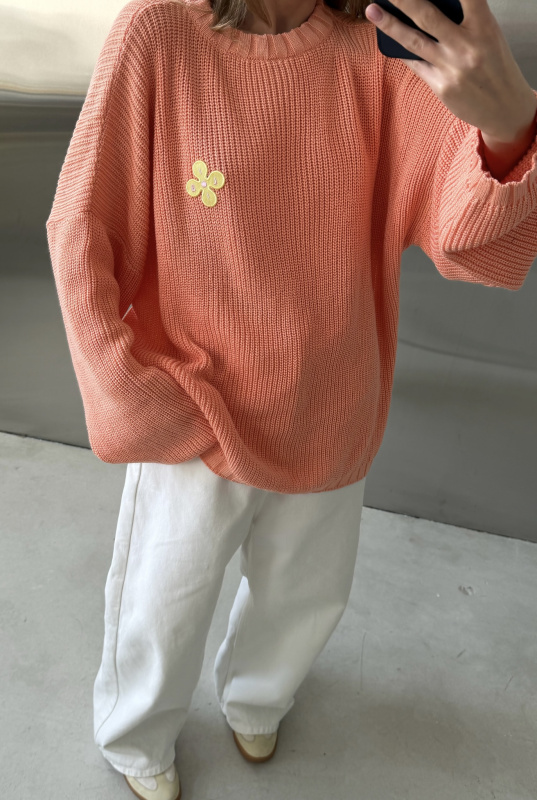 Джемпер с открытой спиной