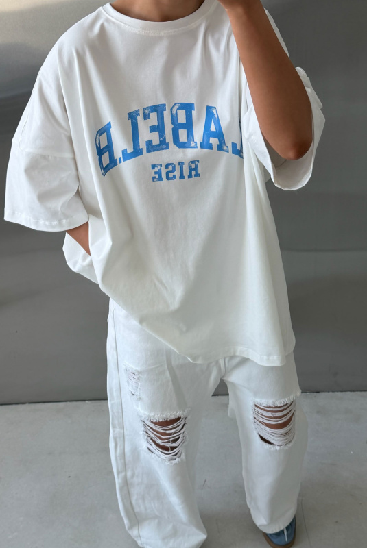 Футболка объемная (молочная)