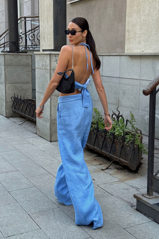 Брюки широкие на высокой посадке изо льна LIGHT BLUE Брюки широкие на высокой посадке изо льна LIGHT BLUE