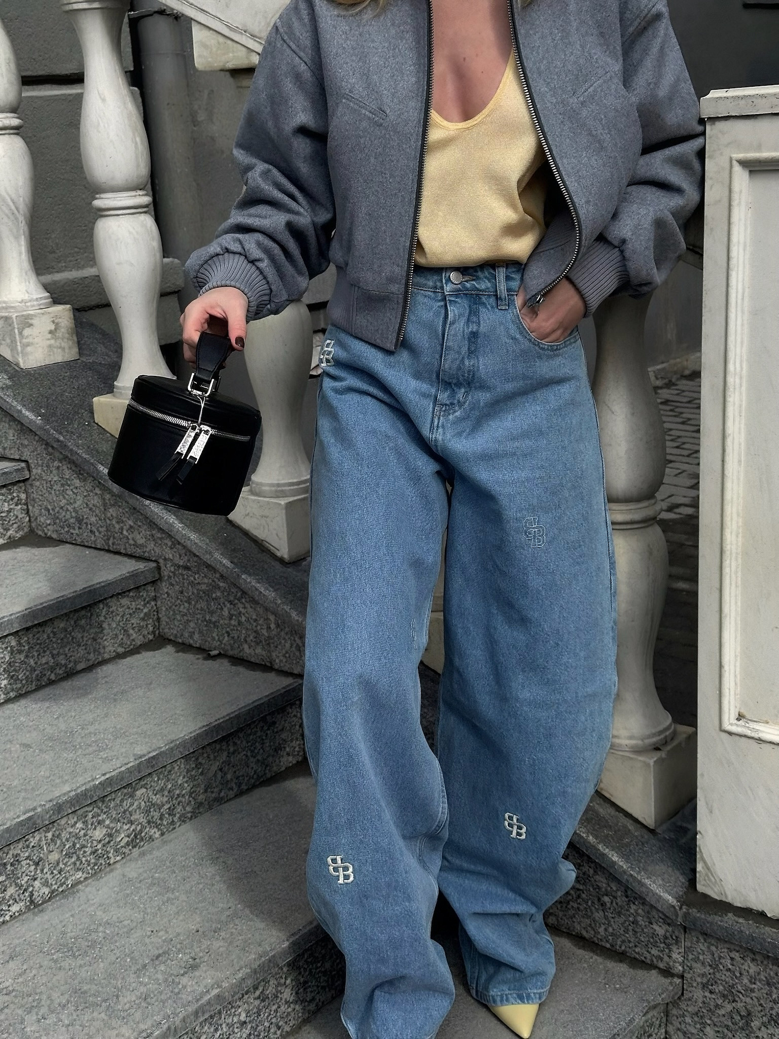 джинсы-бананы