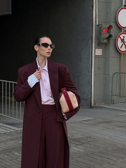 Пиджак длины миди