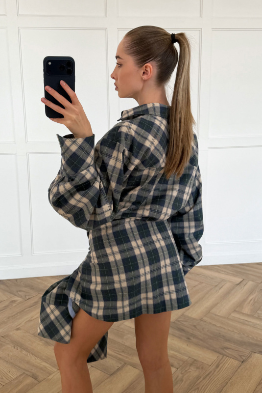 Платье-рубашка в клетку (сине-зеленая)