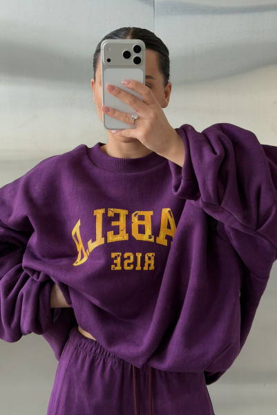 Свитшот с защипами