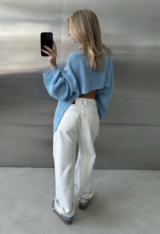 Джемпер с открытой спиной